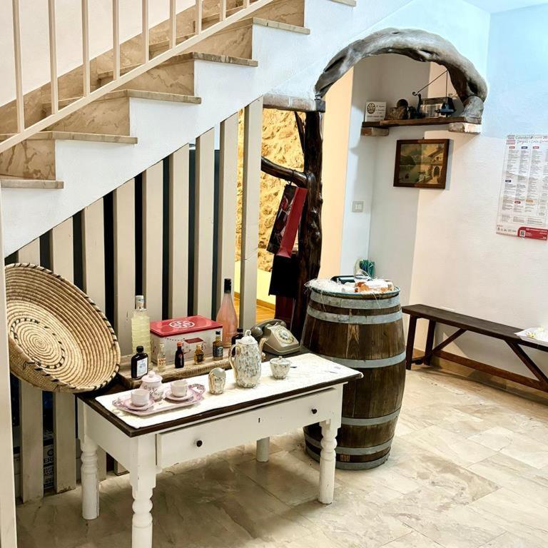 Casa Del Corso Hotel Dorgali Buitenkant foto