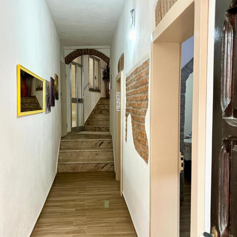 Casa Del Corso Hotel Dorgali Buitenkant foto